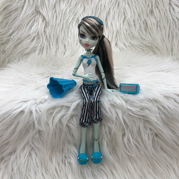 frankie stein dead tired